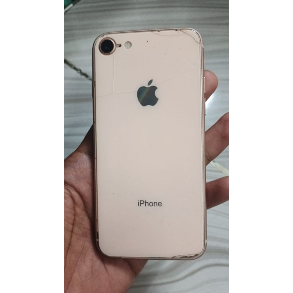 iPhone 8 64gb