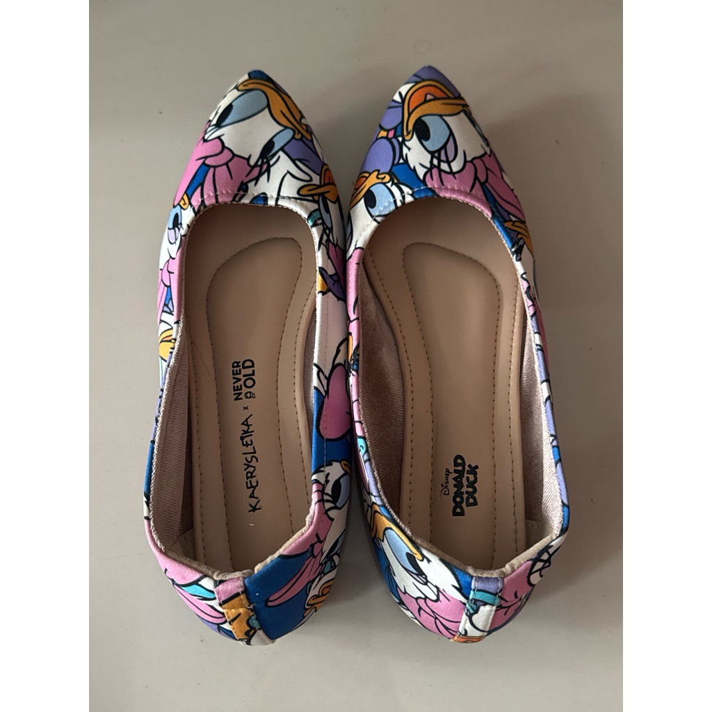 Sepatu Kaerysleika sz 40 PL ft NeverOld x Donald Duck