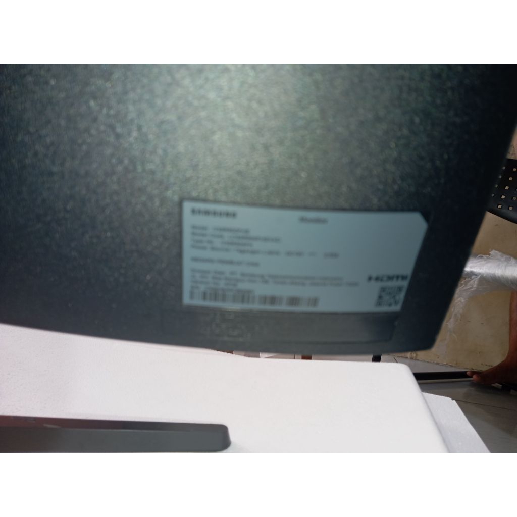 OBRAL MONITOR SAMSUNG 32INCI CURVED COCOK BUAT GAME