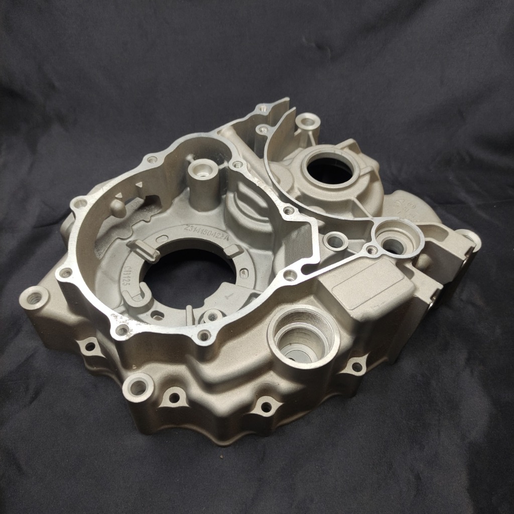 LEFT CRANKCASE BLOCK mesin Gazgas Hummer