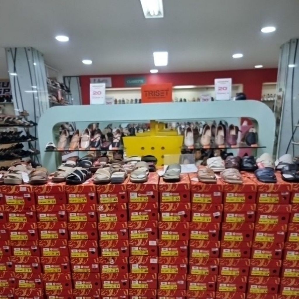 Triset Sepatu sandal Wanita flat / sandal wanita kasual