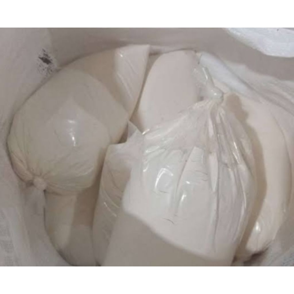 tepung terigu 1 kg