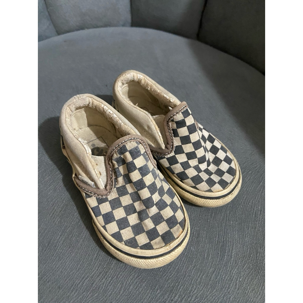 preloved slip on vans anak original