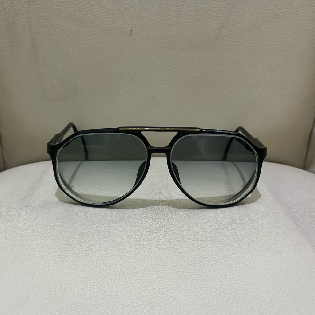 kacamata vintage carrera