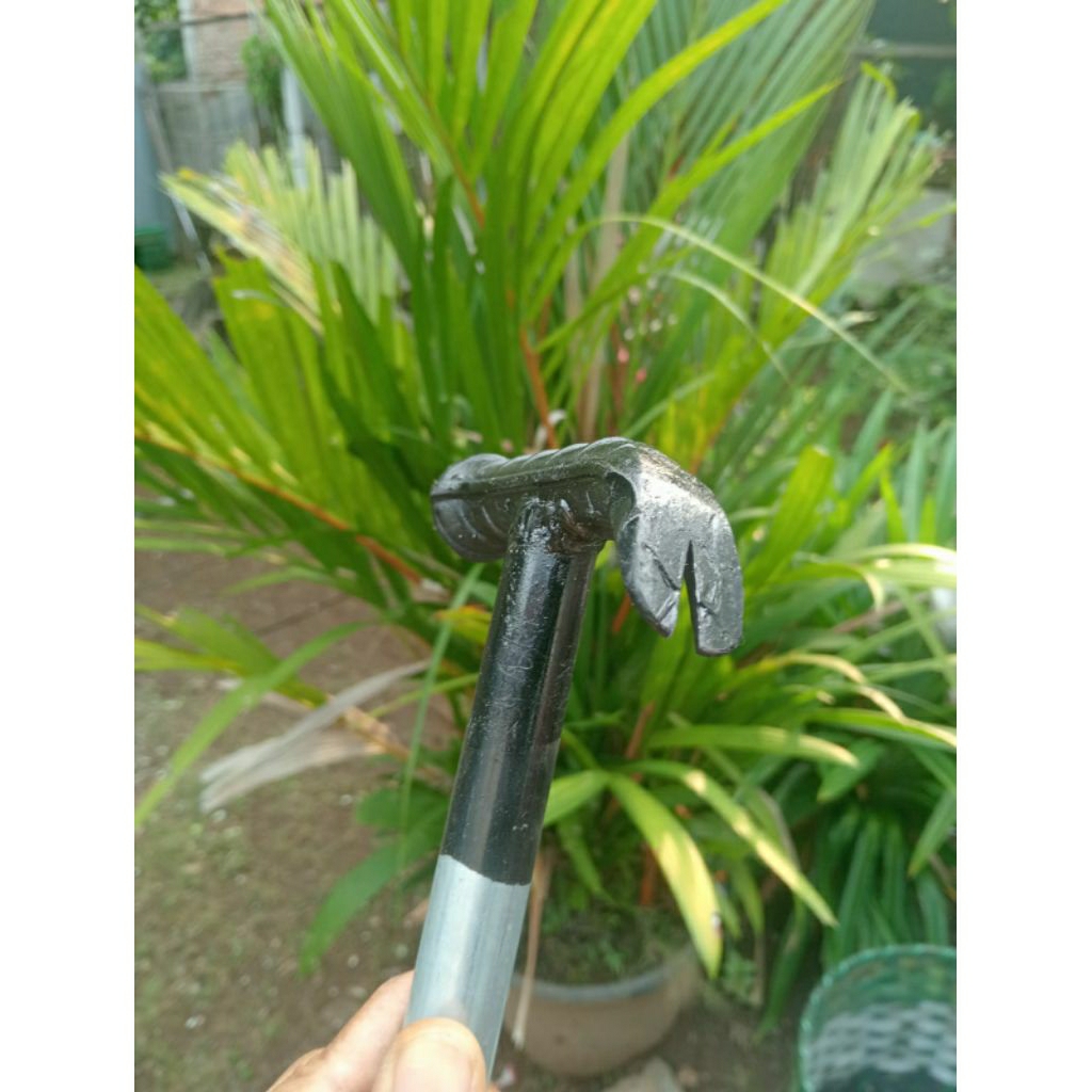 palu kambing pande gagang besi