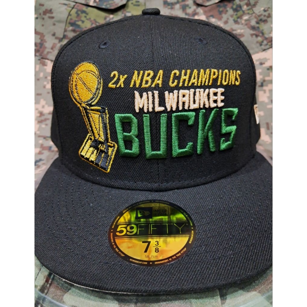 Topi New Era 59Fifty 2 x NBA Champions Milwaukee Bucks Fitted 7 3/8 (58,7 cm) 100% Original