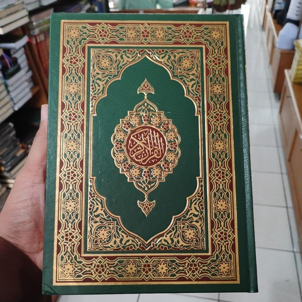Alquran Beirut Khot Madinah Ukuran 17x24 cm DARUL BASYAIR Rosm usmani riwayat Imam hafs ibn asim