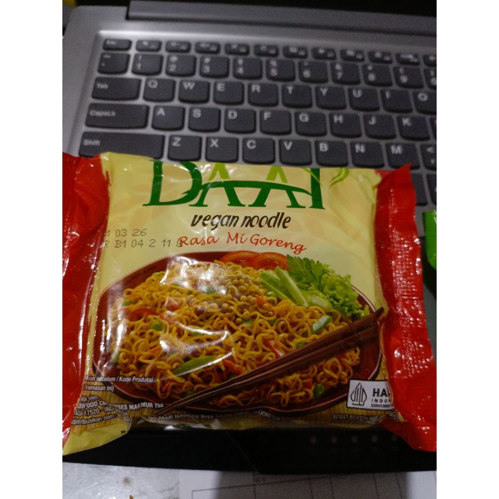 

Mie DAAI Mie Instan Vegan Noodle varian Soto dan Goreng