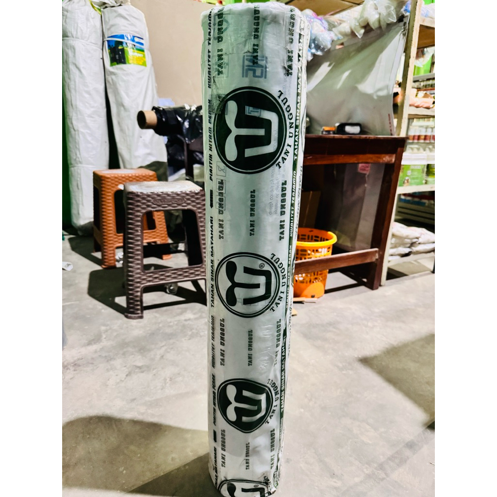 Plastik Mulsa Hitam Perak Bell Lebar 160cm Berat 9 kg panjang 250 m