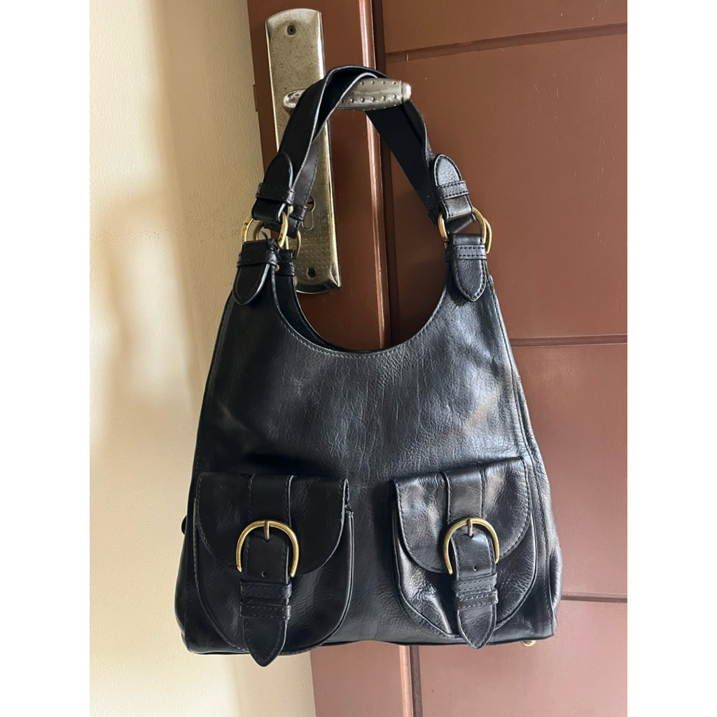 Tas Preloved Shoulder Bag Hobo Bag Kulit Asli Banana Republic