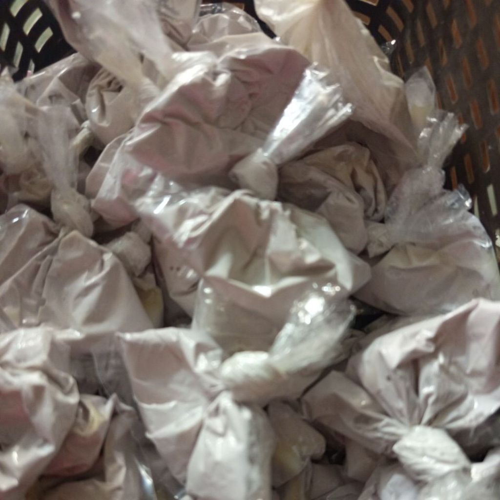 

Kapur untuk makan sirih( belo) / demban