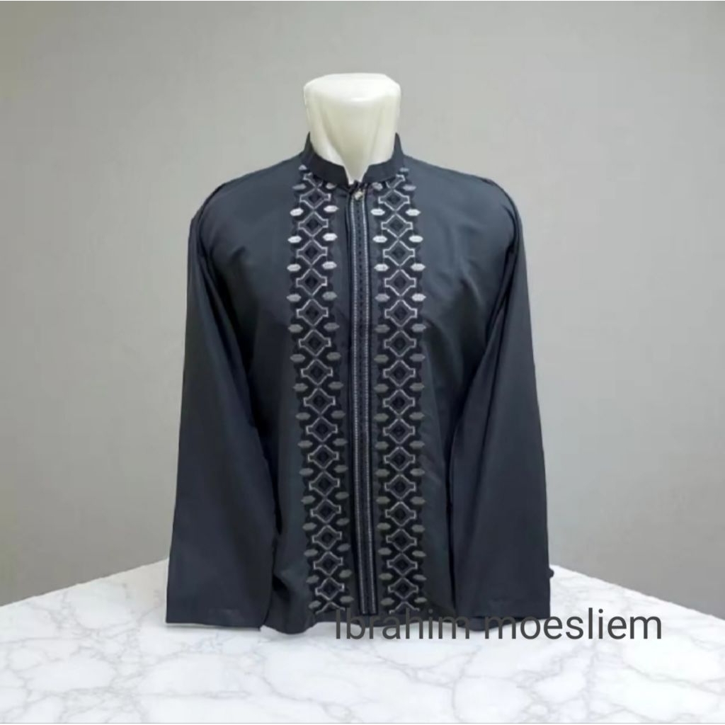 Ibrahim moesliem Koko lengan panjang dewasa