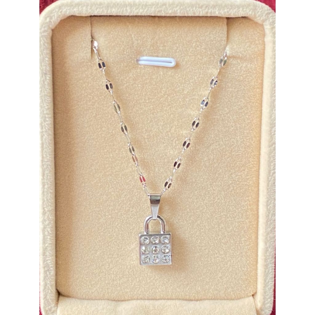 Kalung Rantai Titanium Gembok Boho Bahan Stainless Steel Untuk Wanita