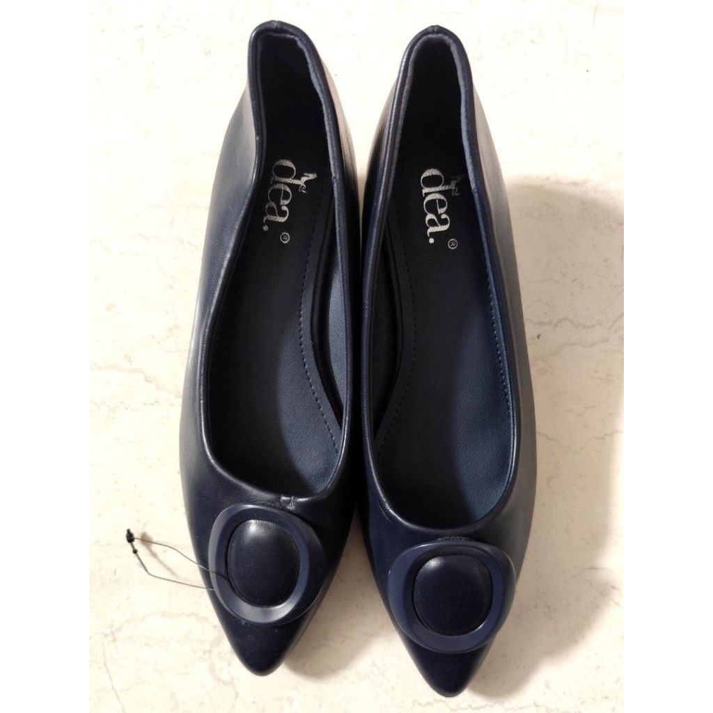 Regina Footwear - DEA - Sepatu Pantofel Wedges - Hitam - Size 37