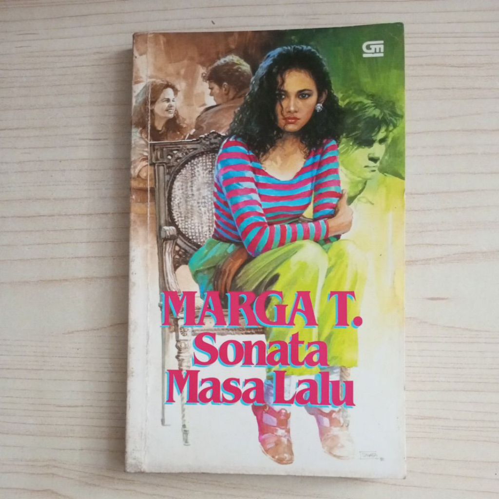 NOVEL SONATA MASA LALU OLEH MARGA T