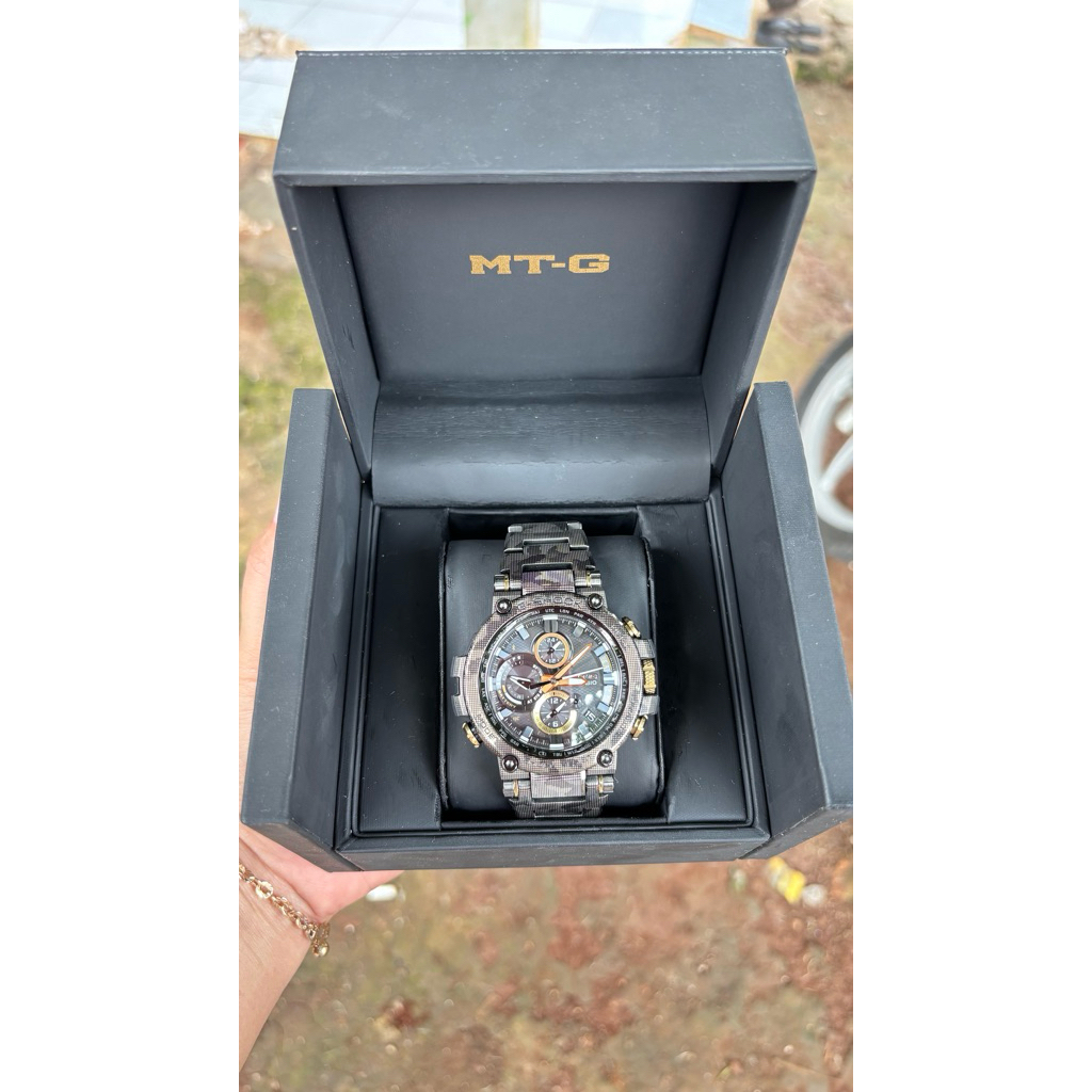 JAM TANGAN GSHOCK MTG-B1000DCM-1ADR