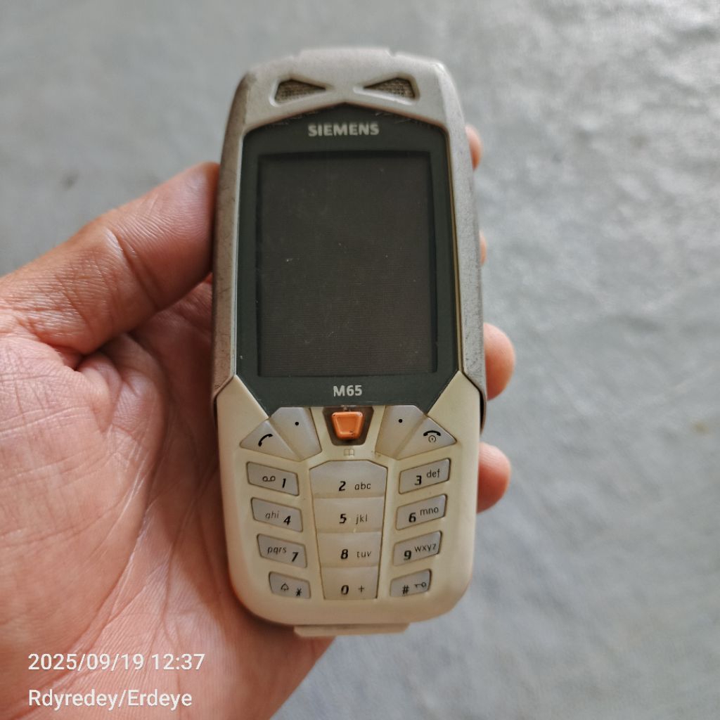 Hp Jadul Siemens M65 Minus