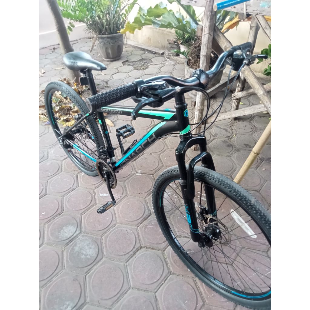Sepeda bekas MTB Polygon monarch 3 second sepeda MTB Polygon bekas UK 26