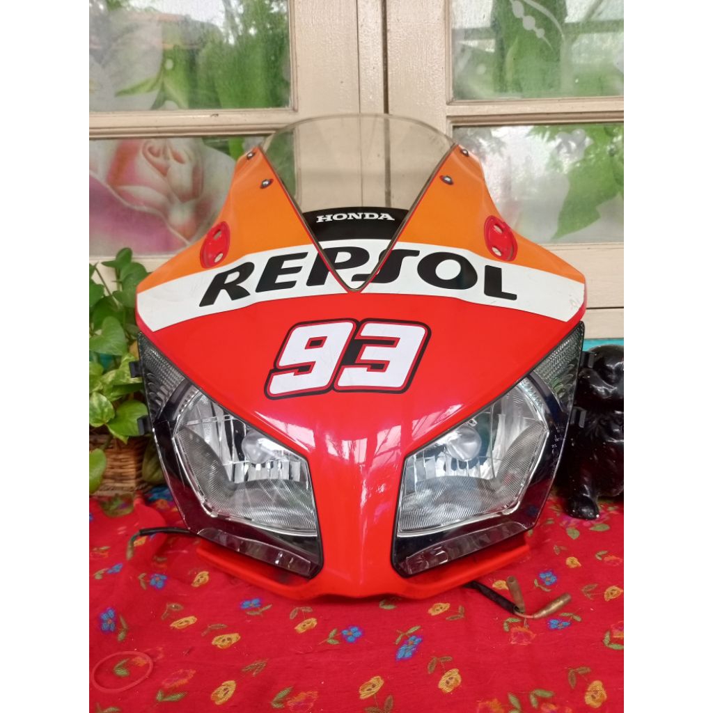 fairing headlamp batok reflektor cbr 250r K33