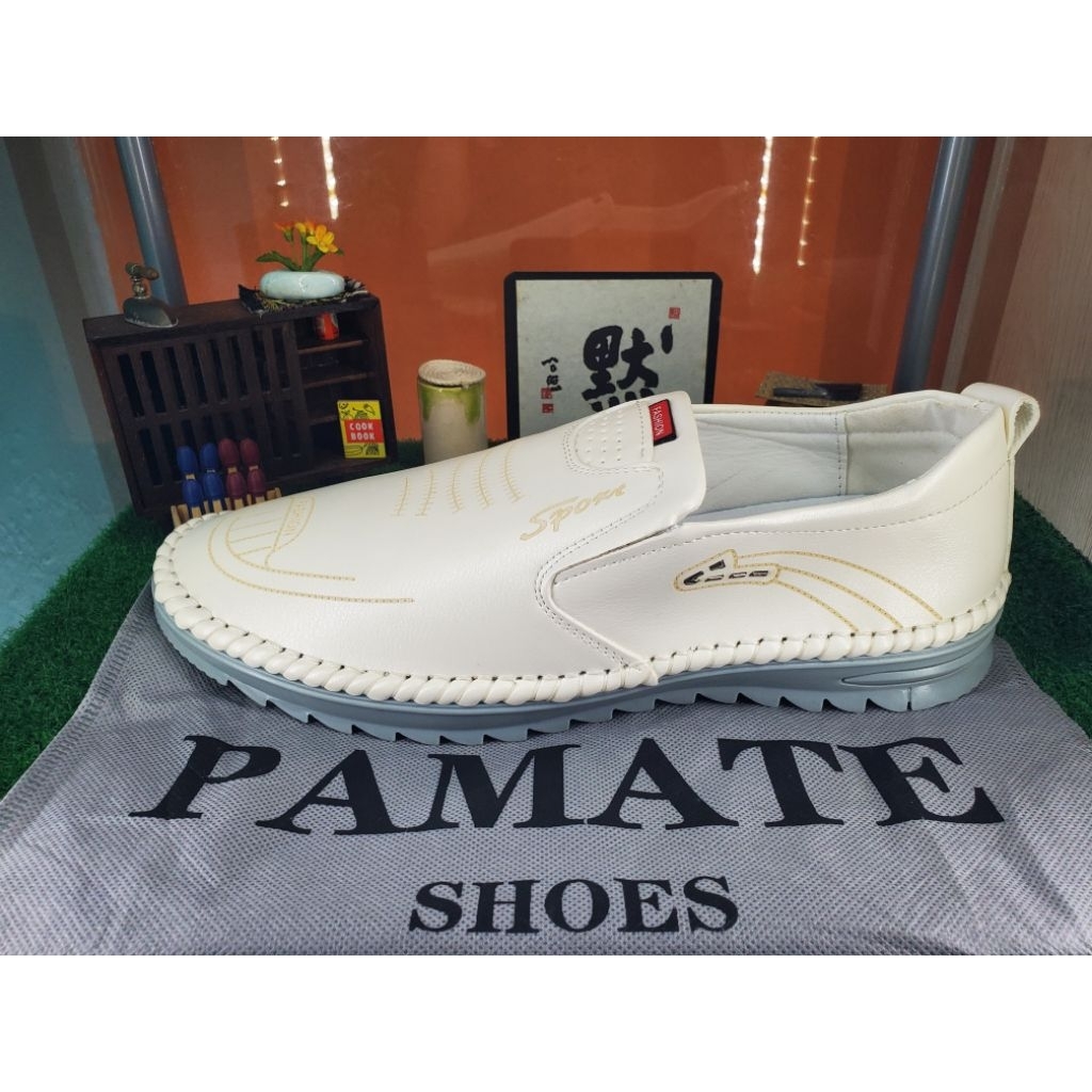 PAMATE Sepatu Pria Slip-On & Mules