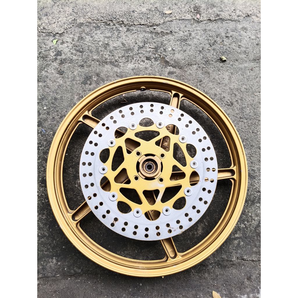 VELG DEPAN PALANG 5 BAUT 4 RING 17