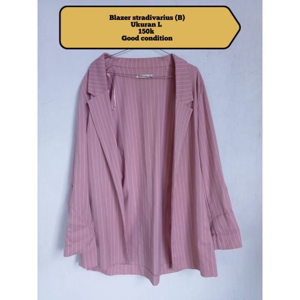 preloved Blazer Stradivarius