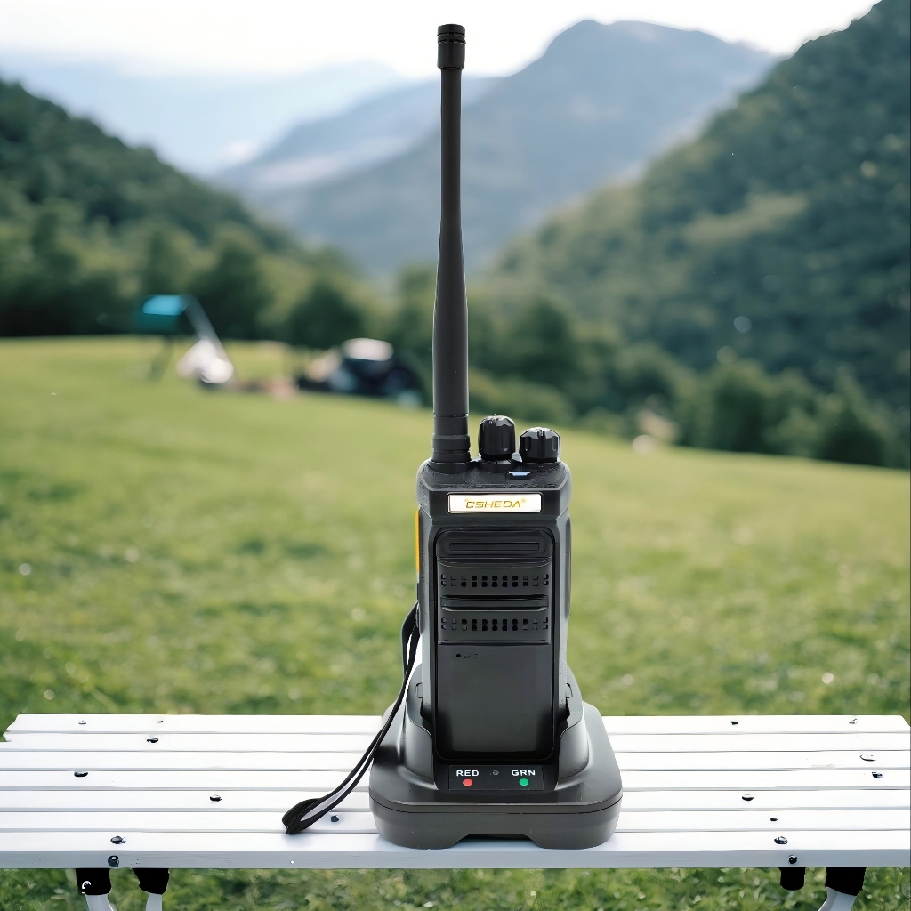 HT Handy Talkie Walkie Talkie Komunikasi ht mini  walkie talkie jarak jauh ht ht mini ht murah