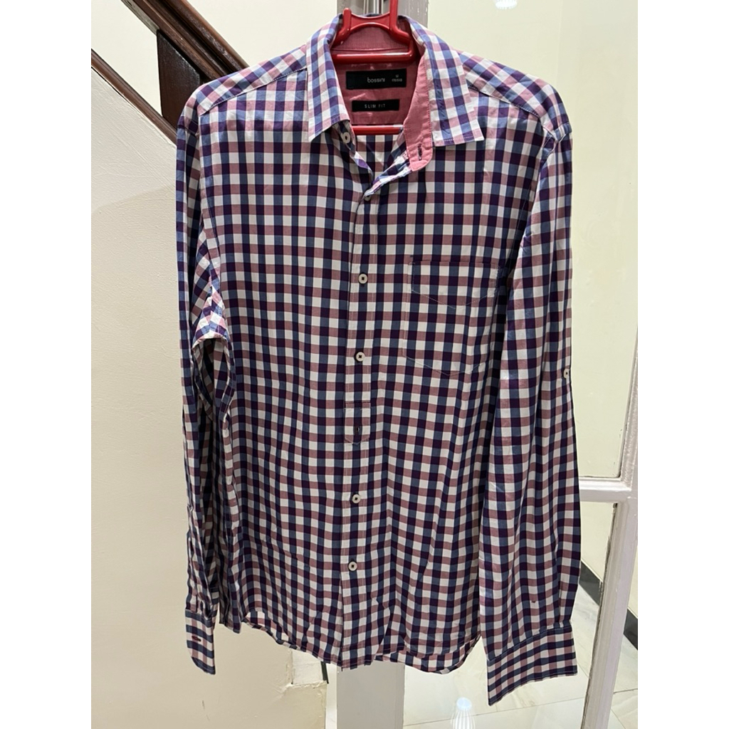 PRELOVED KEMEJA PRIA ex BOSSINI