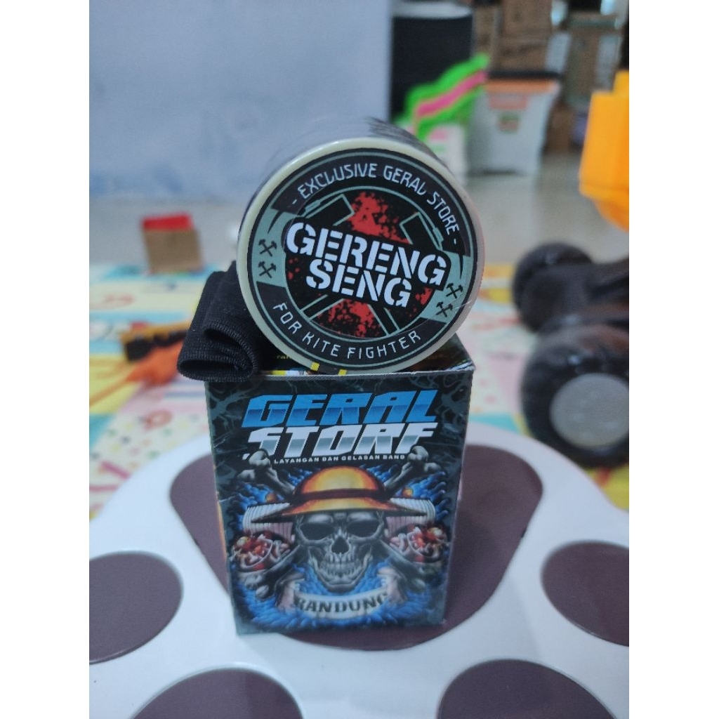 Gelasan/ Benang gelasan / Benang layangan/ Jepretan/ Tarikan