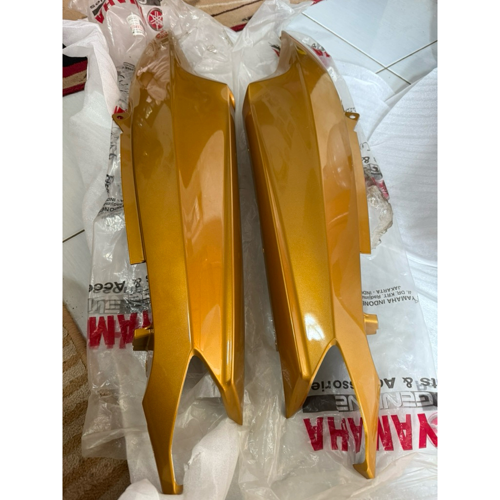 body cover mio smile gold kuning emas ori