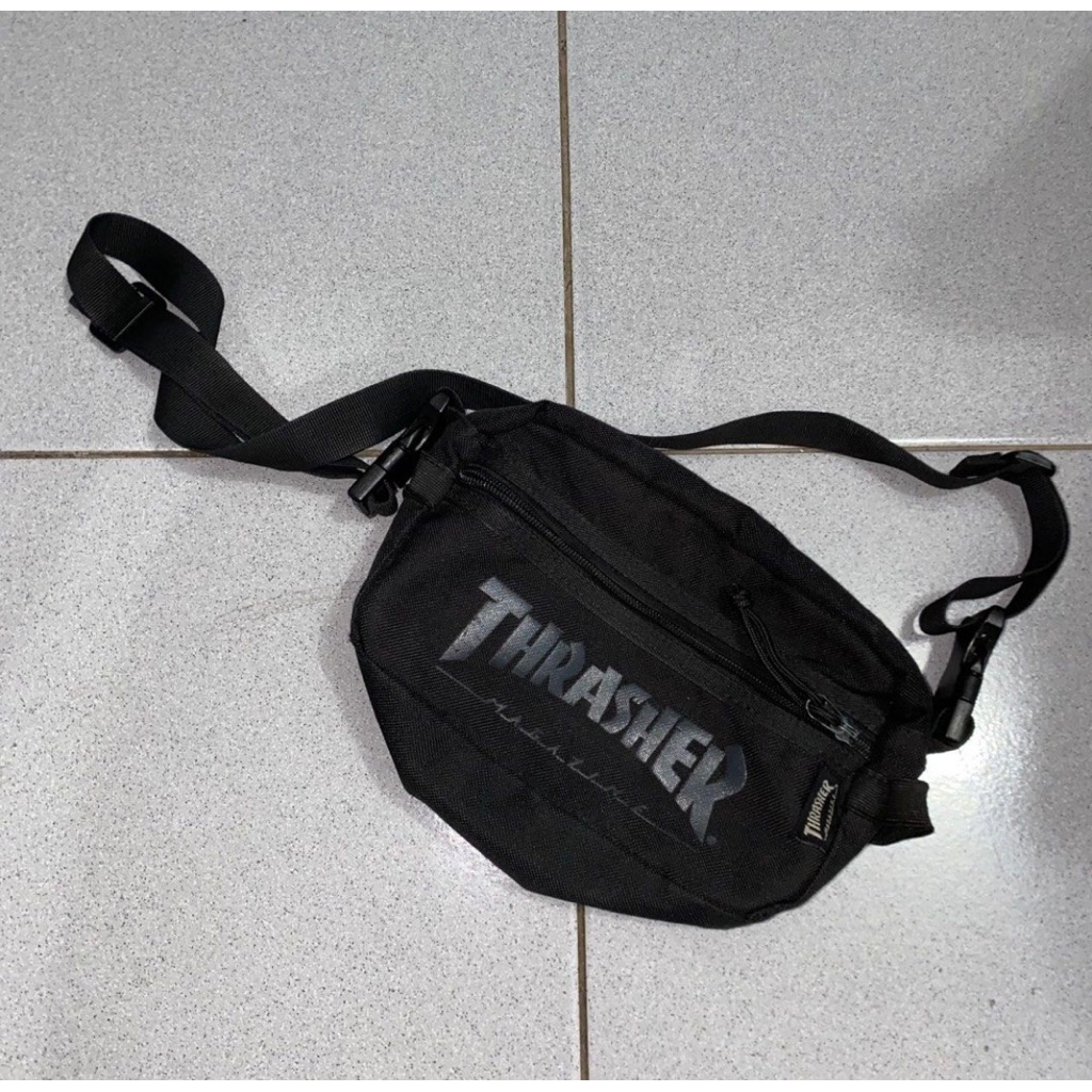 Thrasher Sling Bag (Black)