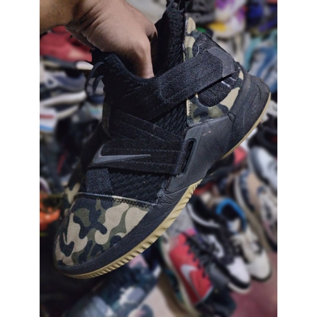 Nike Lebron 12 Soldier, size 44