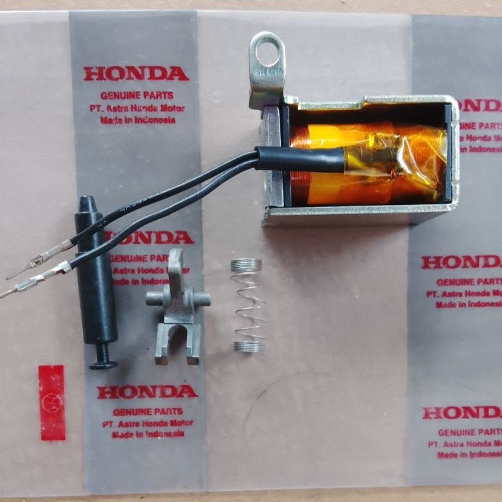 Selenoid set dinamo knob  keyless smart key HONDA BEAT LED K1A SCOOPY ORIGINAL