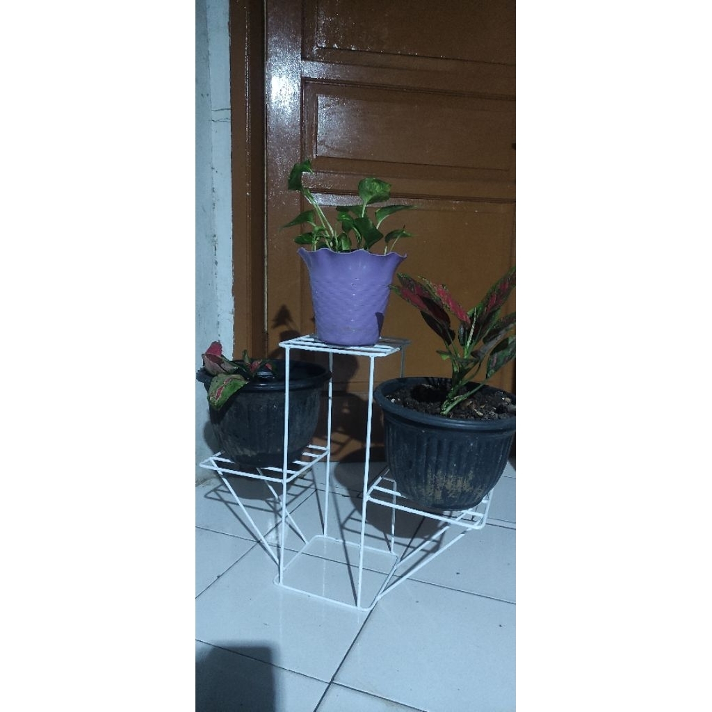 Rak Kembang 3 susun