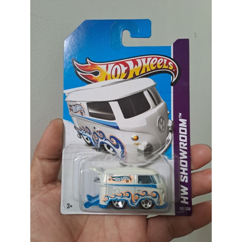 Hot Wheels Cool Combi Ombak White
