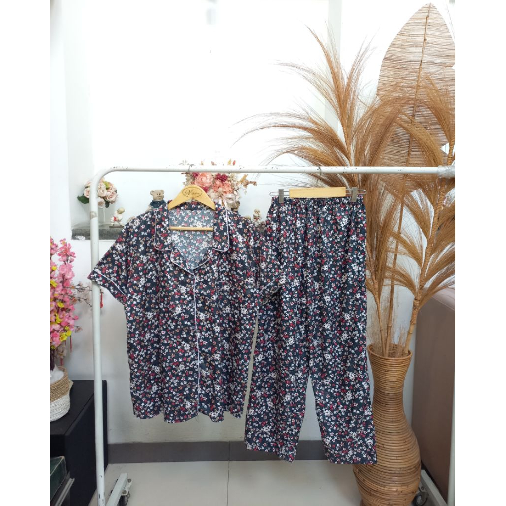 Piyama Set Motif Bunga