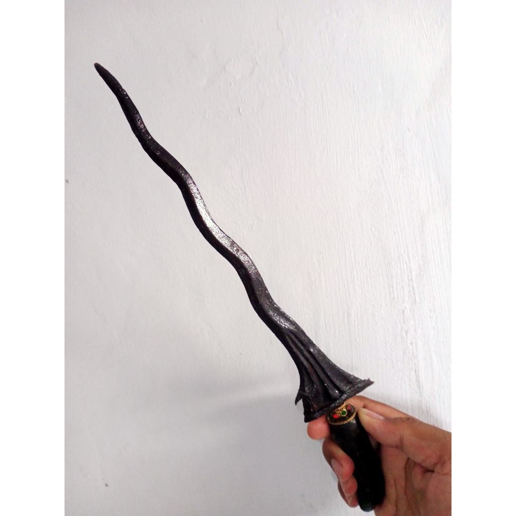 keris carubuk sepuh unik dan antik
