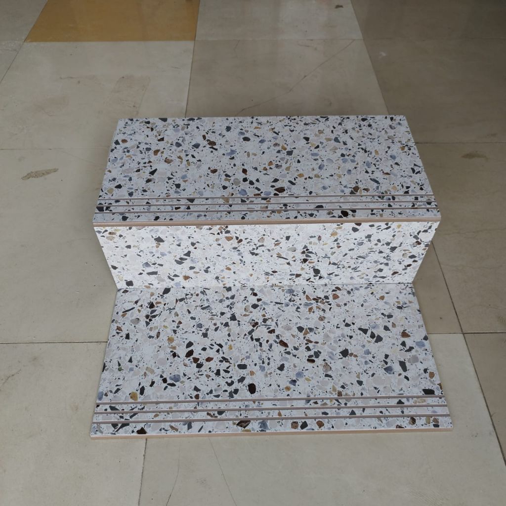 Tangga granit motif marmer 30x60+20x60/granit matt/pijakan anak tangga/list/granit murah