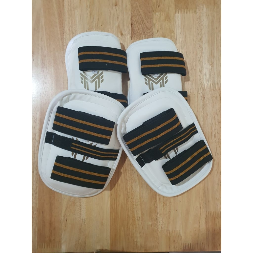Pelindung tangan dan kaki taekwondo