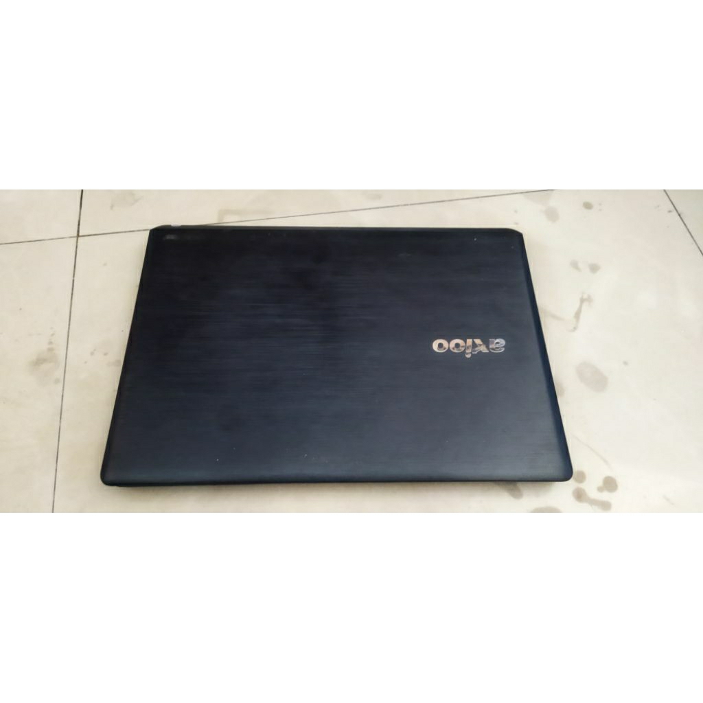 laptop axio neon.mesin normal.