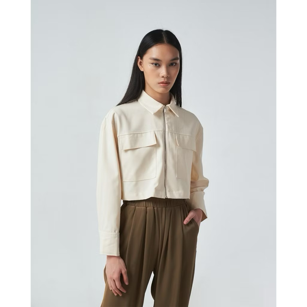BNWT 3mongkis zahira crop pocket zipper outer top in beige