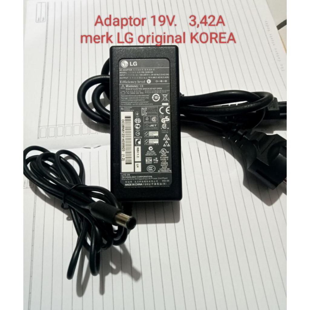 Adaptor 19V  3,42 A MERK LG original Korea