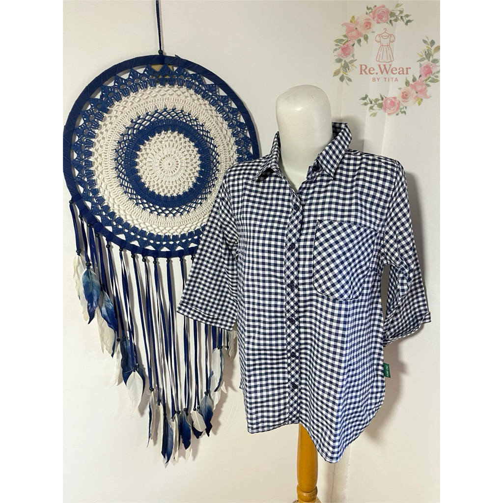 Preloved kemeja wanita point one