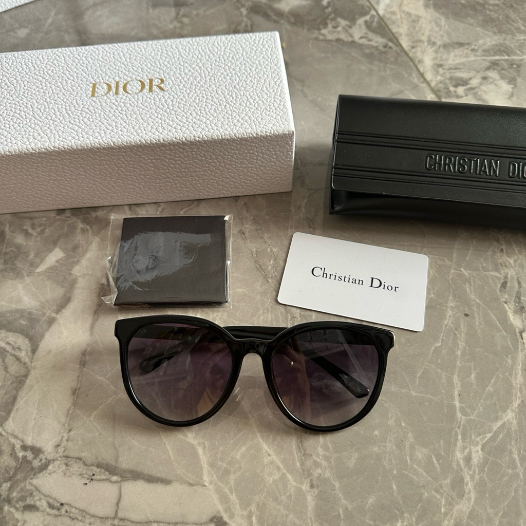 r2f montaigne mini kacamata hitam sunglasses