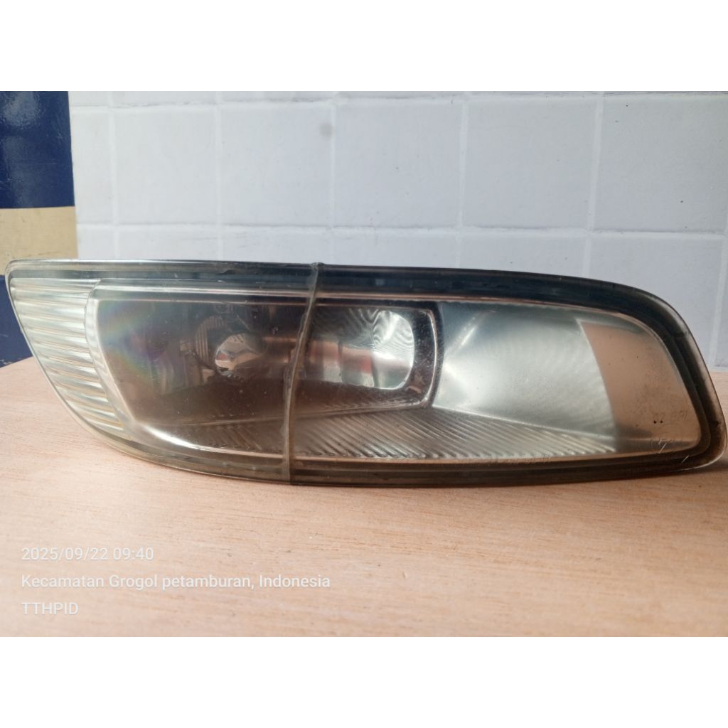 Bahan Repair Foglamp Lampu Bumper Bemper Depan Camry 2002 2003 2004 Second Original Kanan