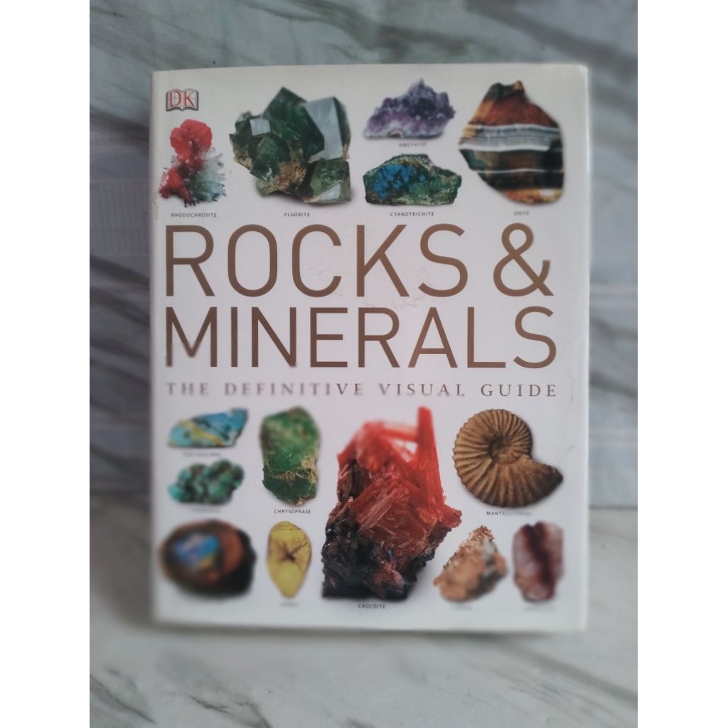 IMPORT: ROCKS & MINERALS THE DEFINITIVE VISUAL GUIDE