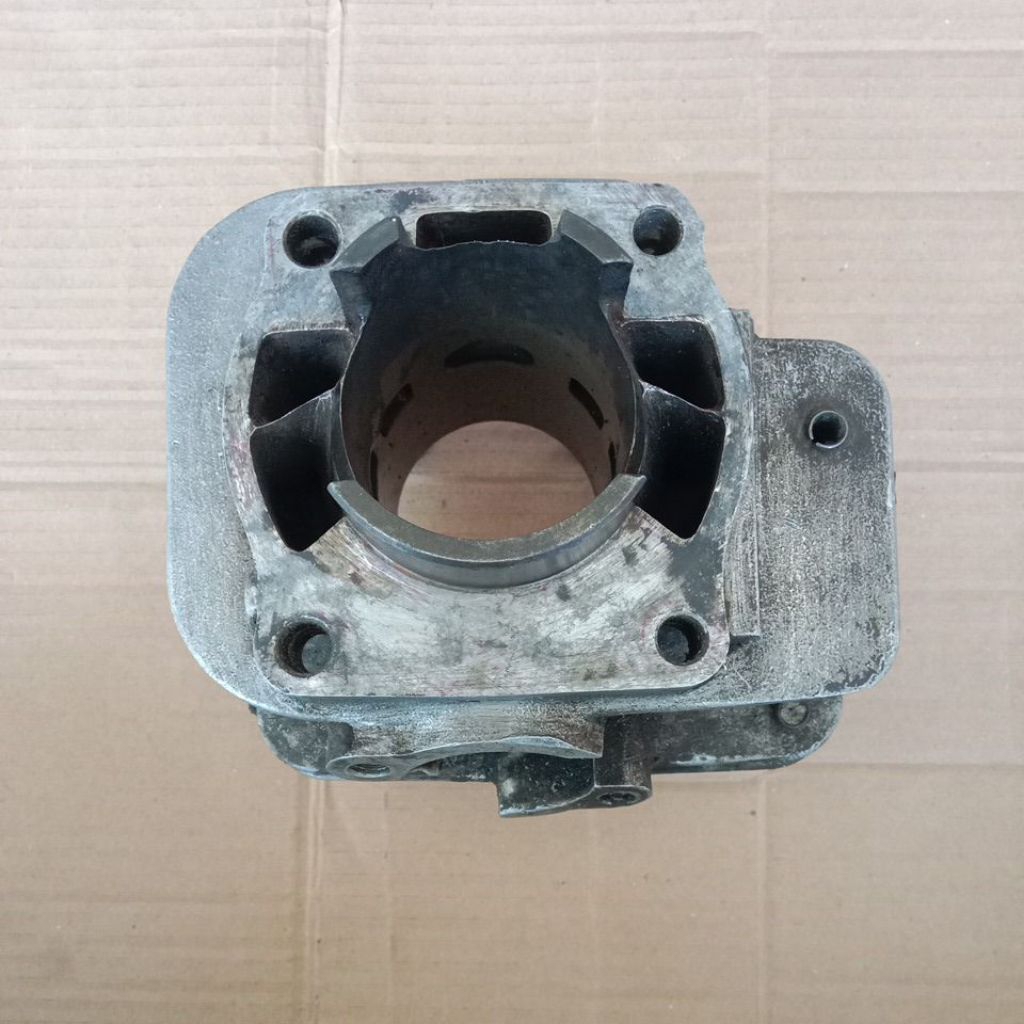 cilinder head blok head YAMAHA FORCE ONE, FIZ, FIZR kode Y2 original