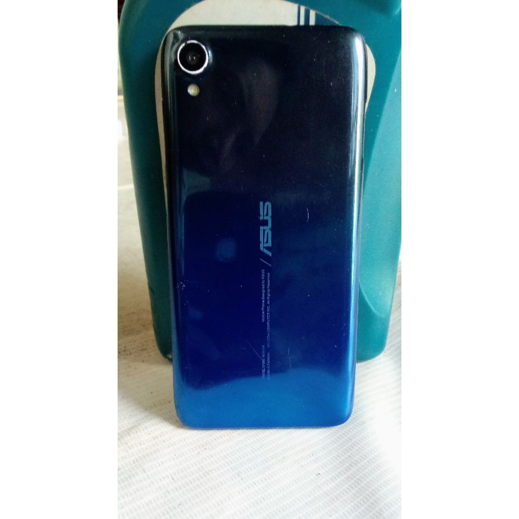 Asus Zenfone Live L1/Asus Zenfone ZA550KL (3/32gb)