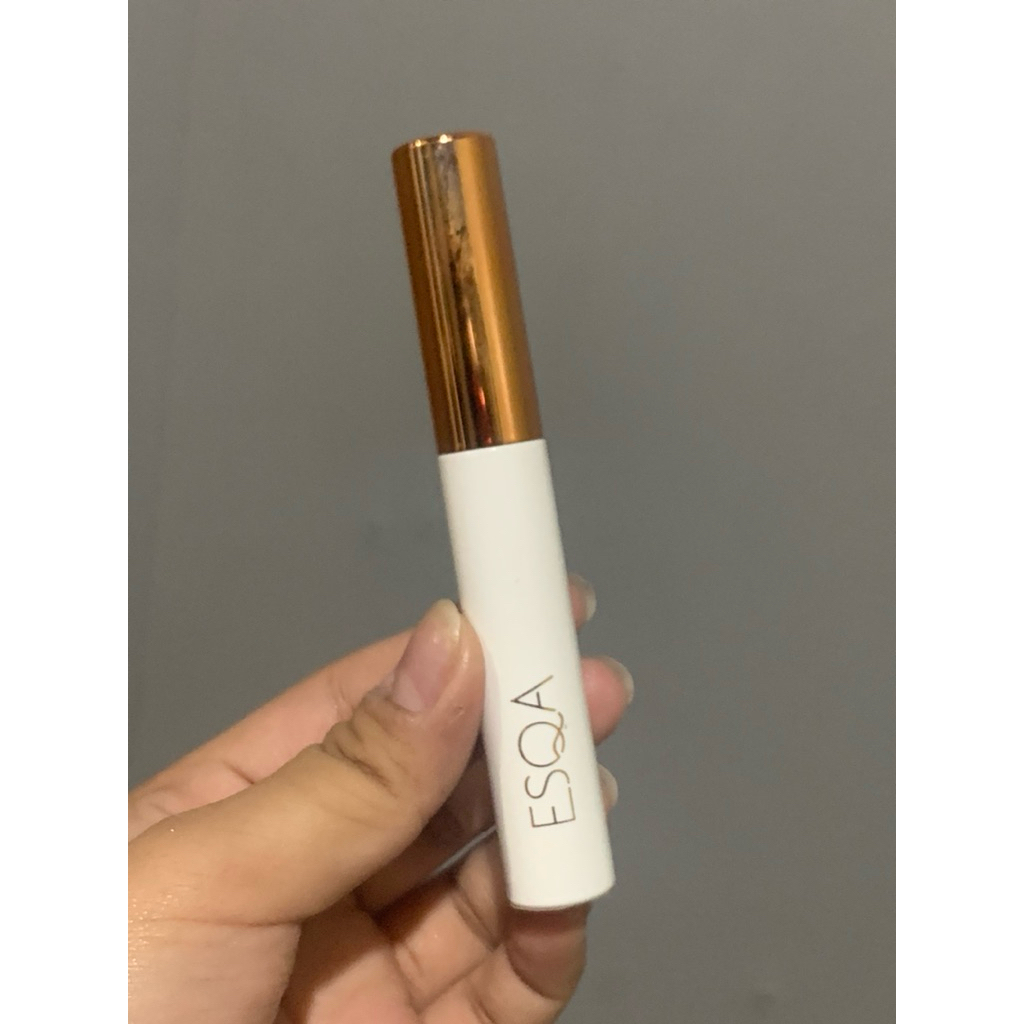 ESQA BROWCARA SOFT BROWN PRELOVED