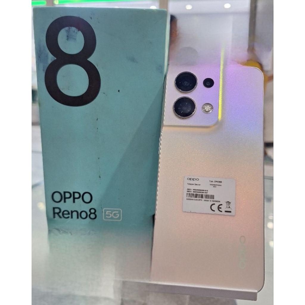 oppo reno 8 5G ram 8/256 gb